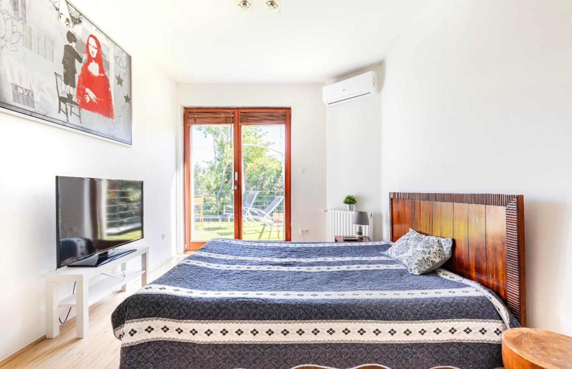 Maharaja Mountain Palace With Free Privat Parking And Garden Budapeste Exterior foto