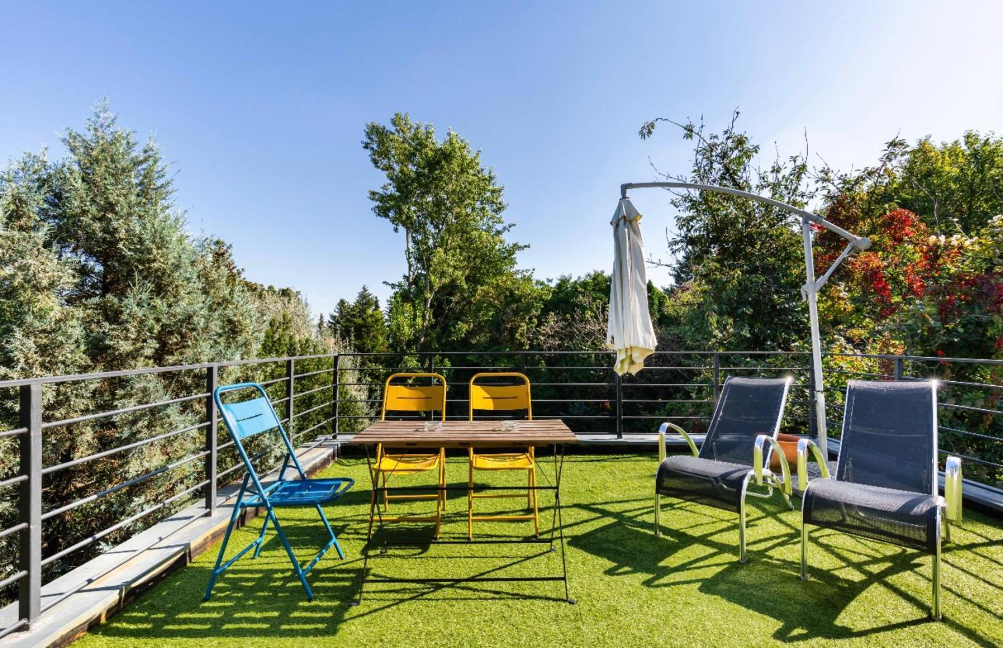 Maharaja Mountain Palace With Free Privat Parking And Garden Budapeste Exterior foto